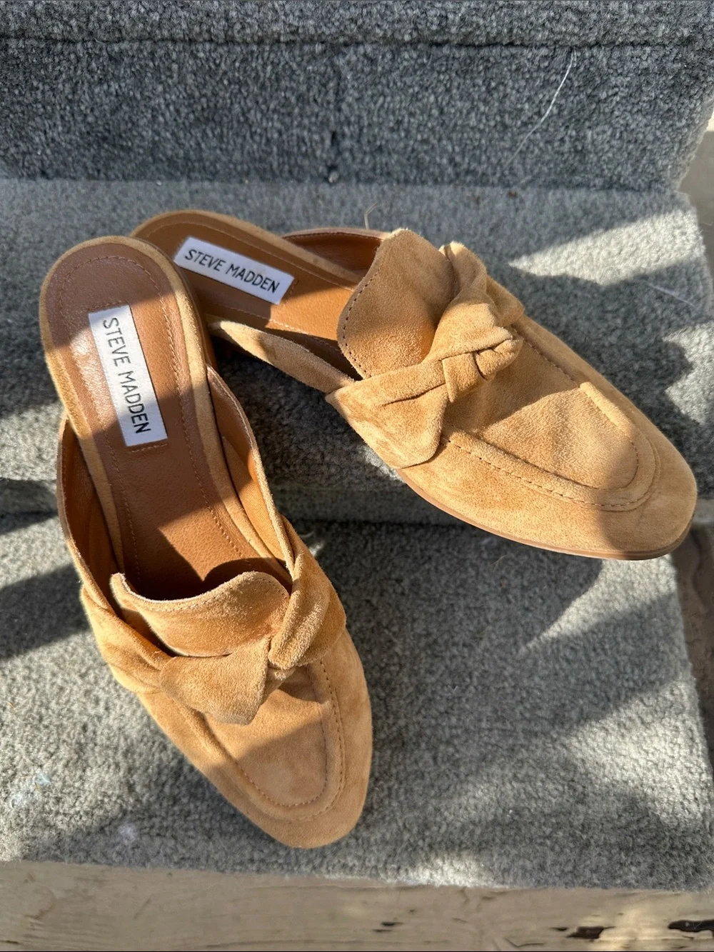 Steve Madden Tan Suede Knot Loafers — Slip-On Mule Flats